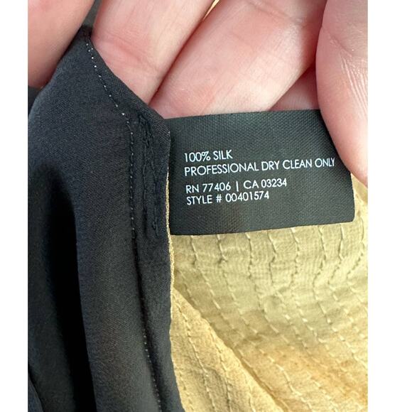 Club Monaco two tone cap sleeves silk sequin short sleeves blouse size Small - Picture 6 of 11